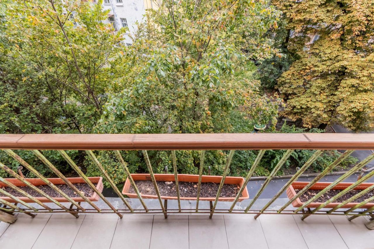 Уютная Квартира На Печерске Kiev Exterior foto